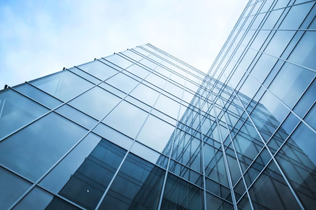 Commercial Glass: Transparency and Natural Light