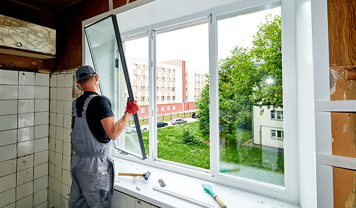 Residential Replacement Windows: 8 Signs It's Time For an Update