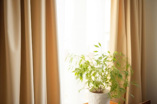 Thermal curtains and drapes