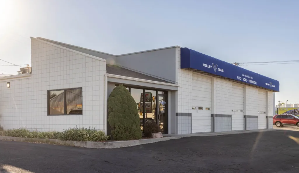 Windshield Replacement Midvale | Valley Glass | Auto Glass