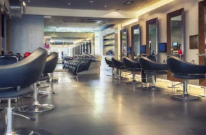 The 7 Benefits of Custom Salon Mirrors