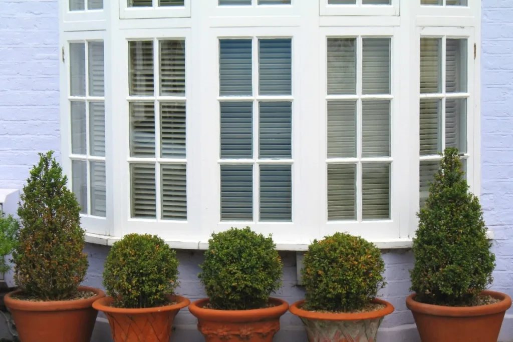 Bow and Bay Windows: Understanding the Unique Differences and Benefits Bay Windows - Ogden, Salt Lake City, Idaho Falls, Boise